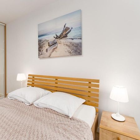 Nadmorskie Tarasy Apartament 215 A Eltom Tour Kolberg Exterior foto